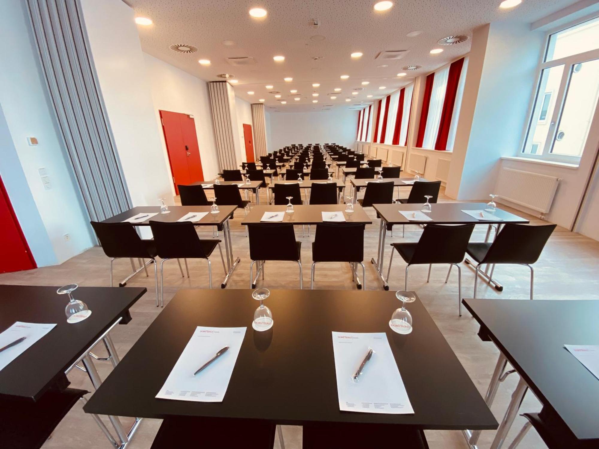 Dormero Hof Hotel 4*